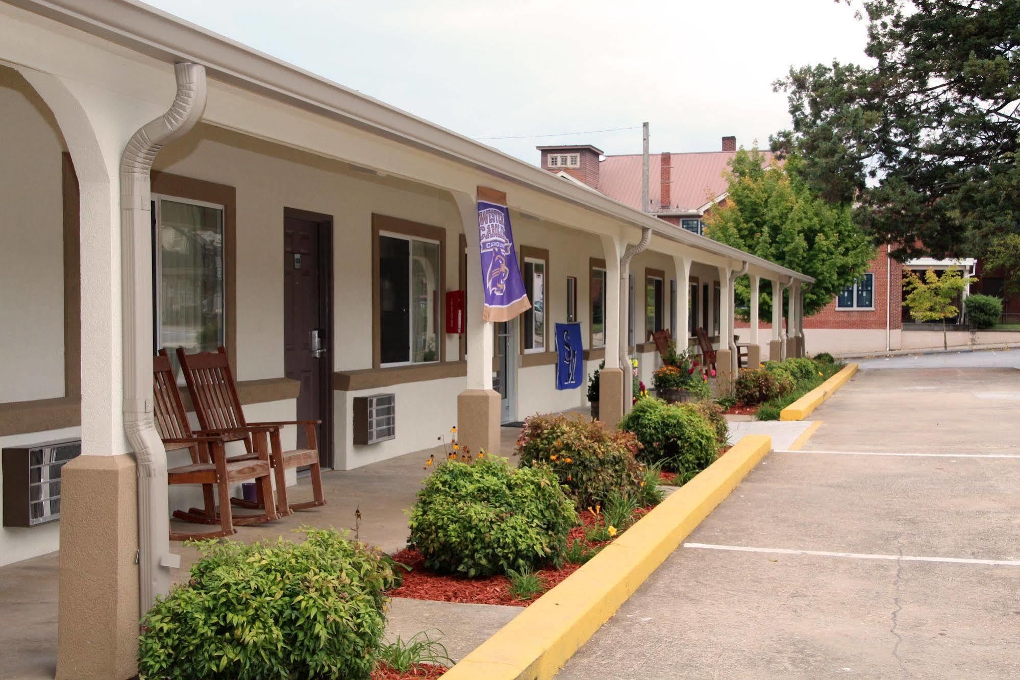 Blue Ridge Inn Sylva Buitenkant foto